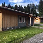 Dobringers Chalet-dorf Waroes Hermagor-Pressegger See