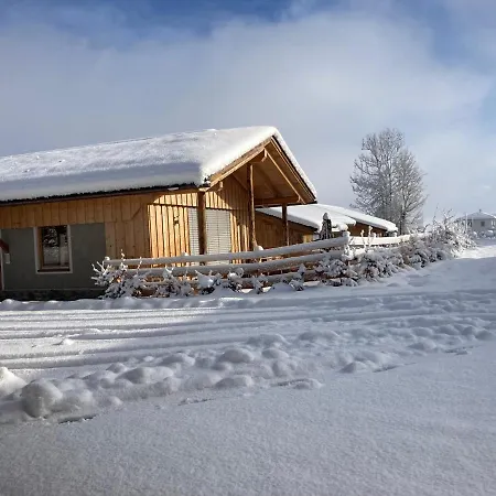 Dobringers Chalet-dorf Waroes Feriehus *