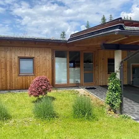 Feriehus Dobringers Chalet-dorf Waroes *