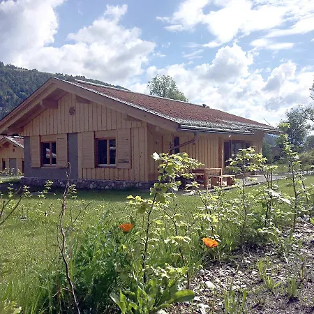 Dobringers Chalet-dorf Waroes Feriehus *