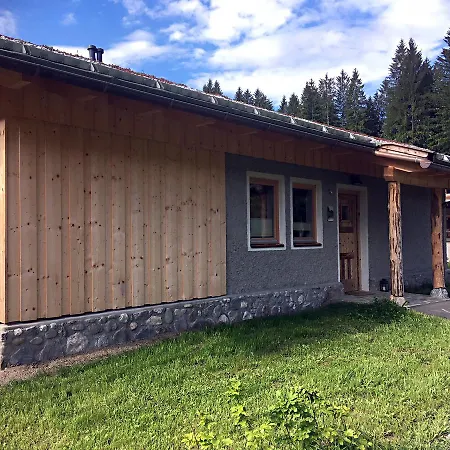 Dobringers Chalet-dorf Waroes Hermagor-Pressegger See