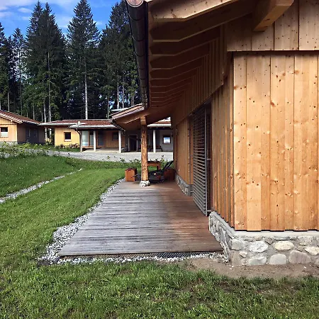 Dobringers Chalet-dorf Waroes Feriehus Hermagor-Pressegger See