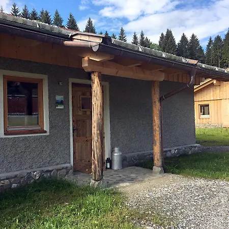 Dobringers Chalet-dorf Waroes Feriehus Hermagor-Pressegger See