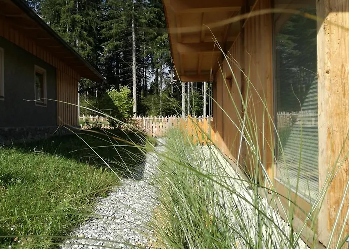 Dobringers Chalet-dorf Waroes * Hermagor-Pressegger See